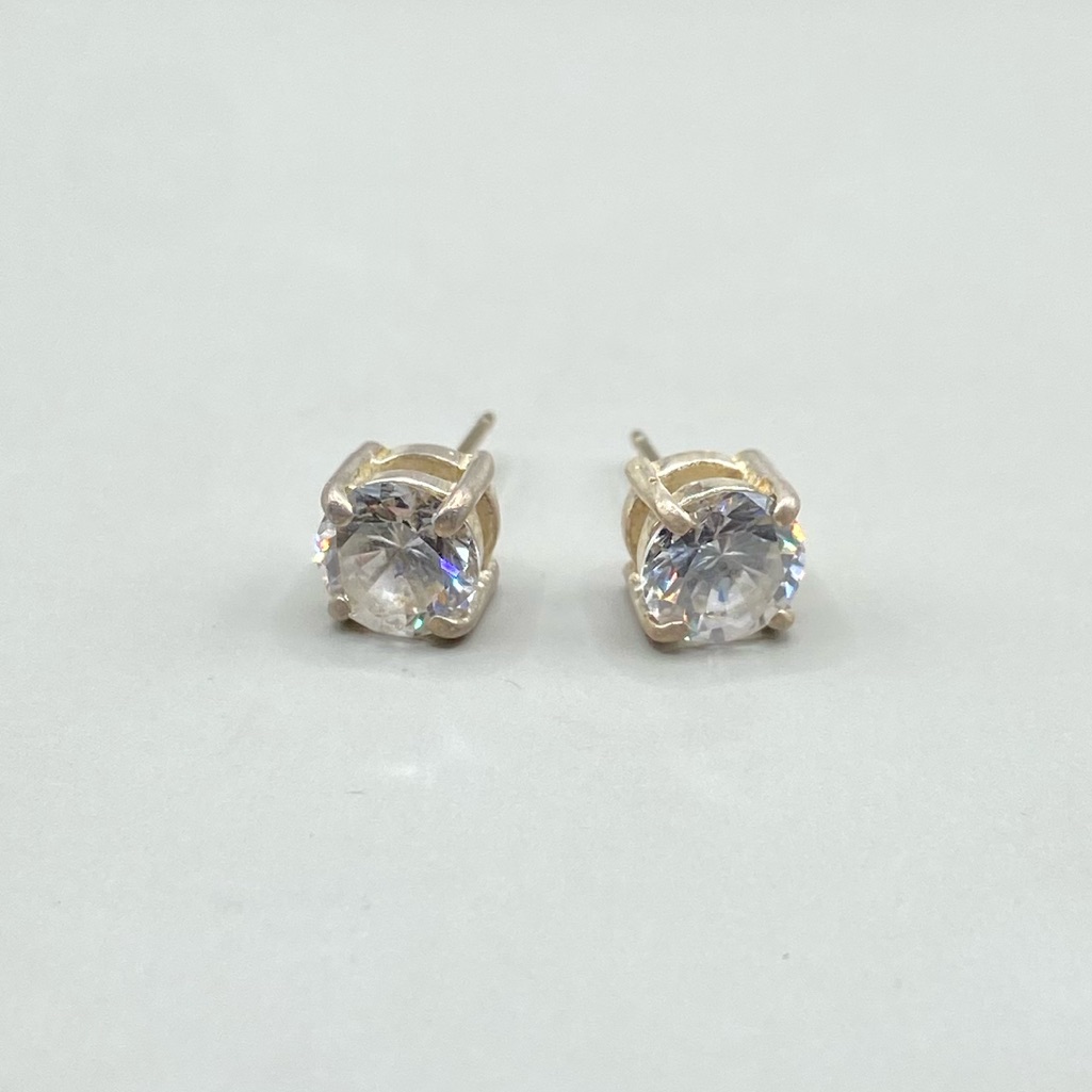 Ralph Lauren Cubic Zirconia Solitaire Stud Earrings 14$
